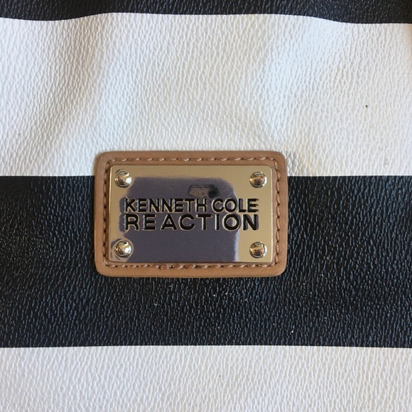 Kenneth Cole Reaction Tote - Picture 6 of 12